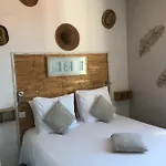 Hotel Familial L'ostrei 2*