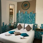Familial L'ostrei Hotel