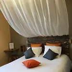 Familial L'ostrei Hotel