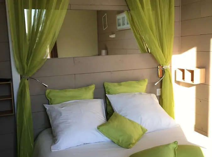 Hotel Familial L'ostréi 2*